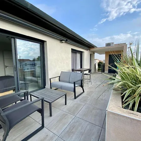 Flamants Roses 4 Accesible Pmr 4*