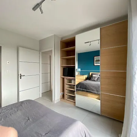 Flamants Roses 4 Accesible Pmr Frontignan