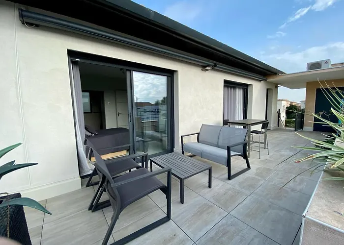 Flamants Roses 4 Accesible Pmr 公寓式酒店 4*